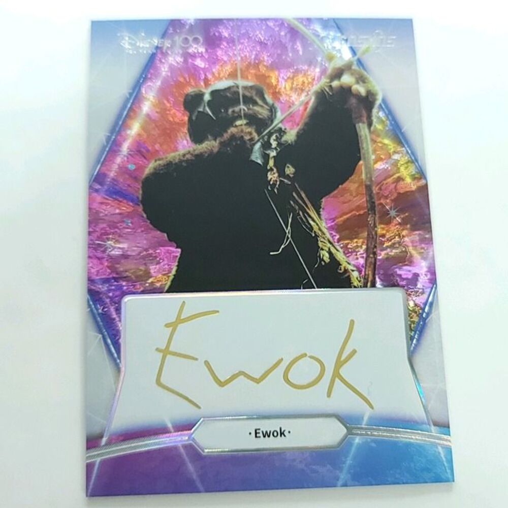 Ewok 2023 Kakawow Cosmos Disney 100 ALL-STAR Wars Signature Auto 30/88